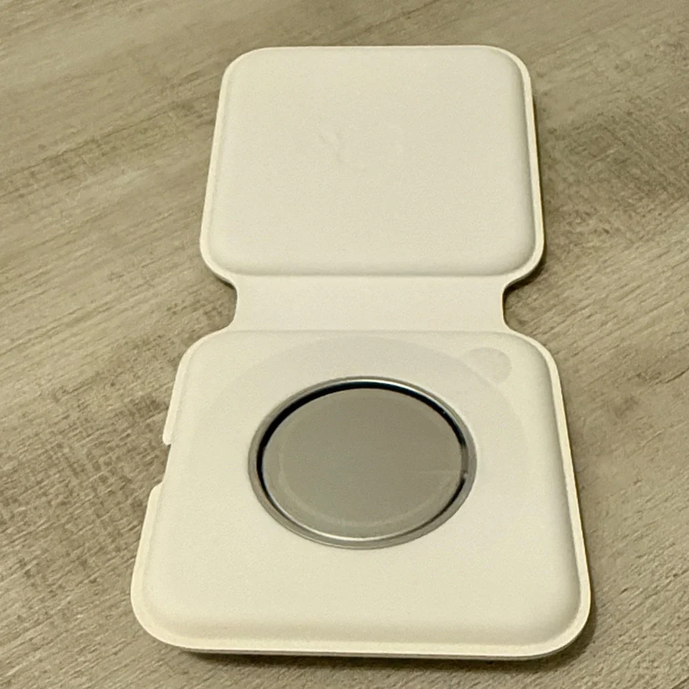 Apple MagSafe Duo - Wireless Charger